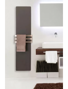 radiador y calienta toallas en cerámica de la firma HomWarm, modelo Elysir  D, montaje en pared.